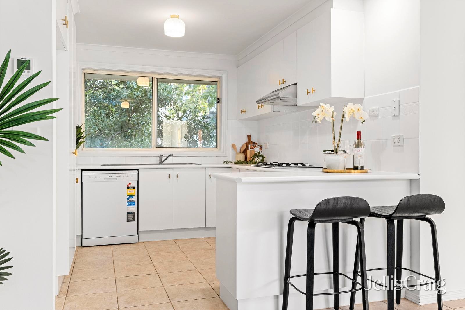 78 Larch Crescent, Mount&nbsp;Waverley image 6