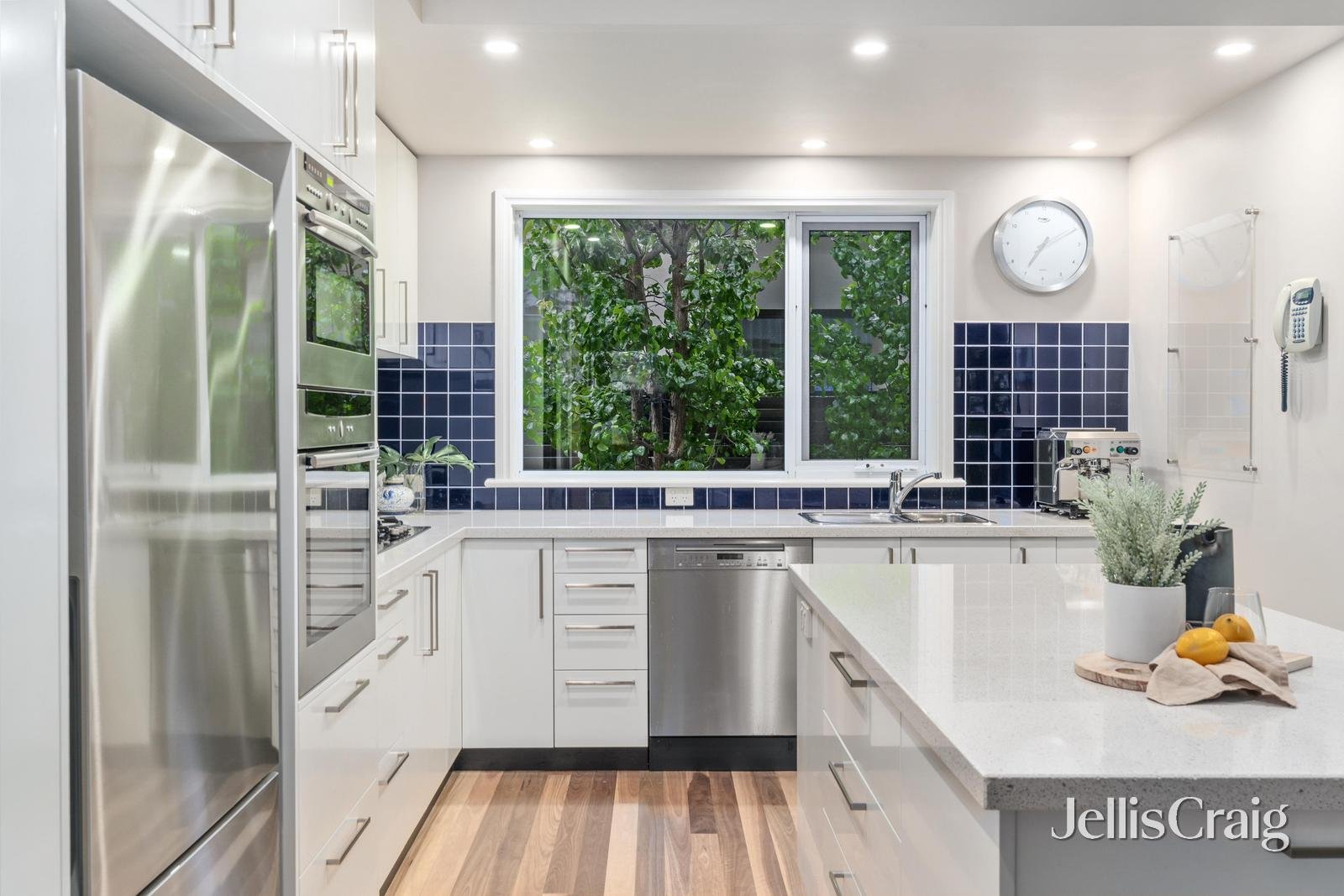 78 Longview Road, Balwyn North image 4