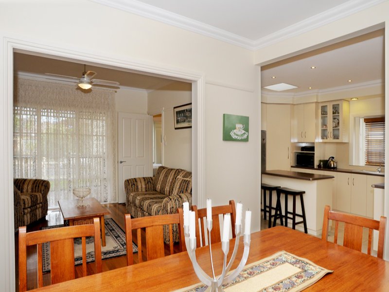 78 PARKSTONE Avenue, Pascoe Vale image 4