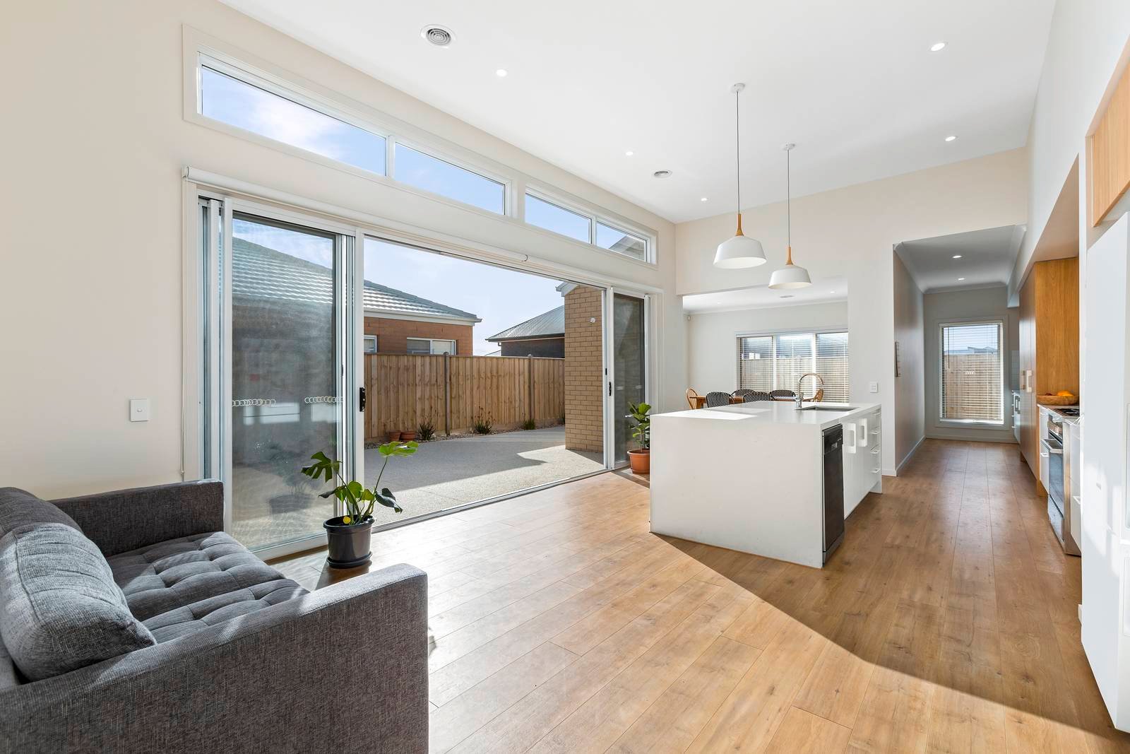 Property Gallery Thumbnail 3