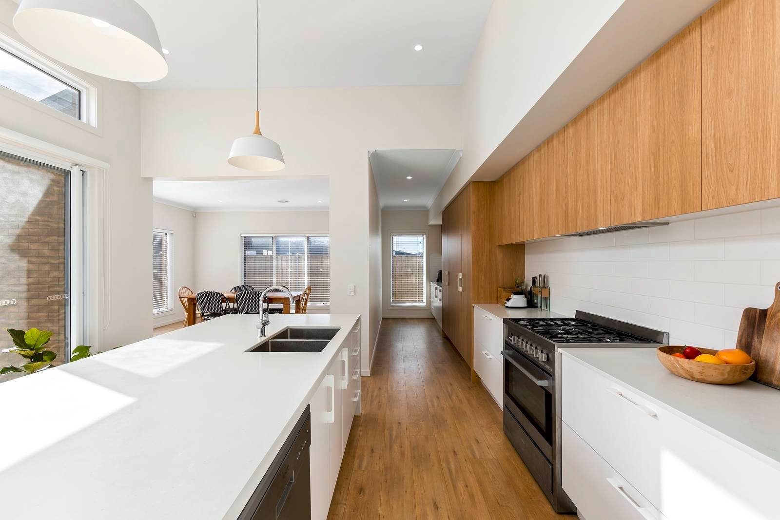 Property Gallery Thumbnail 4