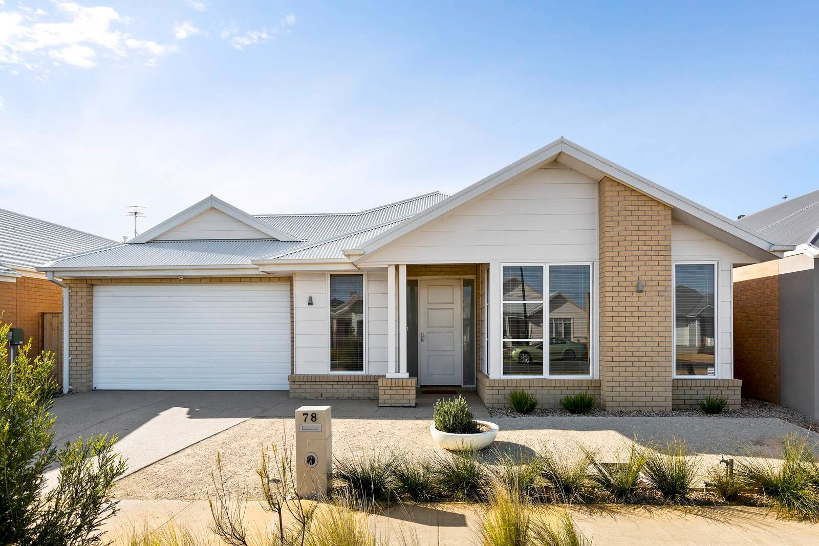 Property Gallery Thumbnail 14