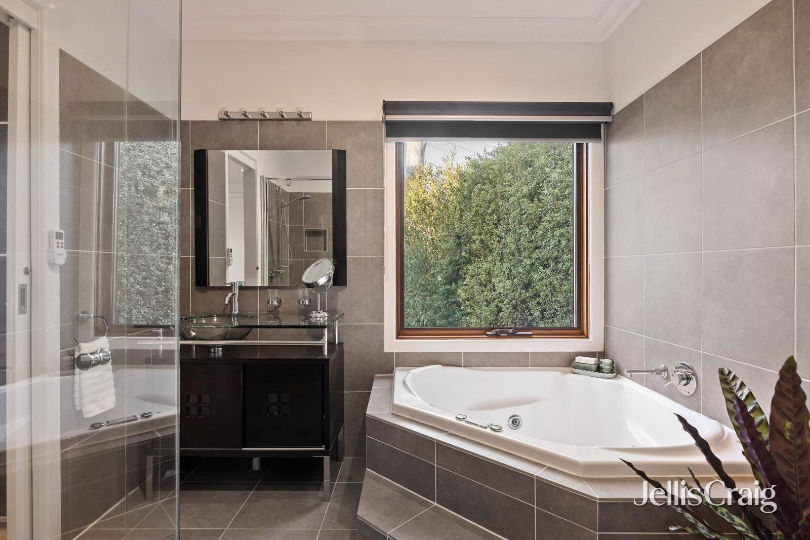 78 Rosella Street, Doncaster East image 8