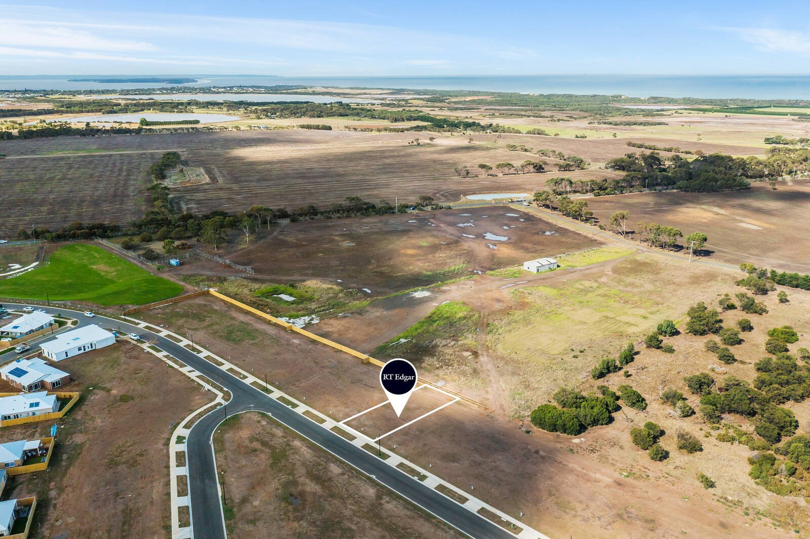 Property Gallery Thumbnail 3