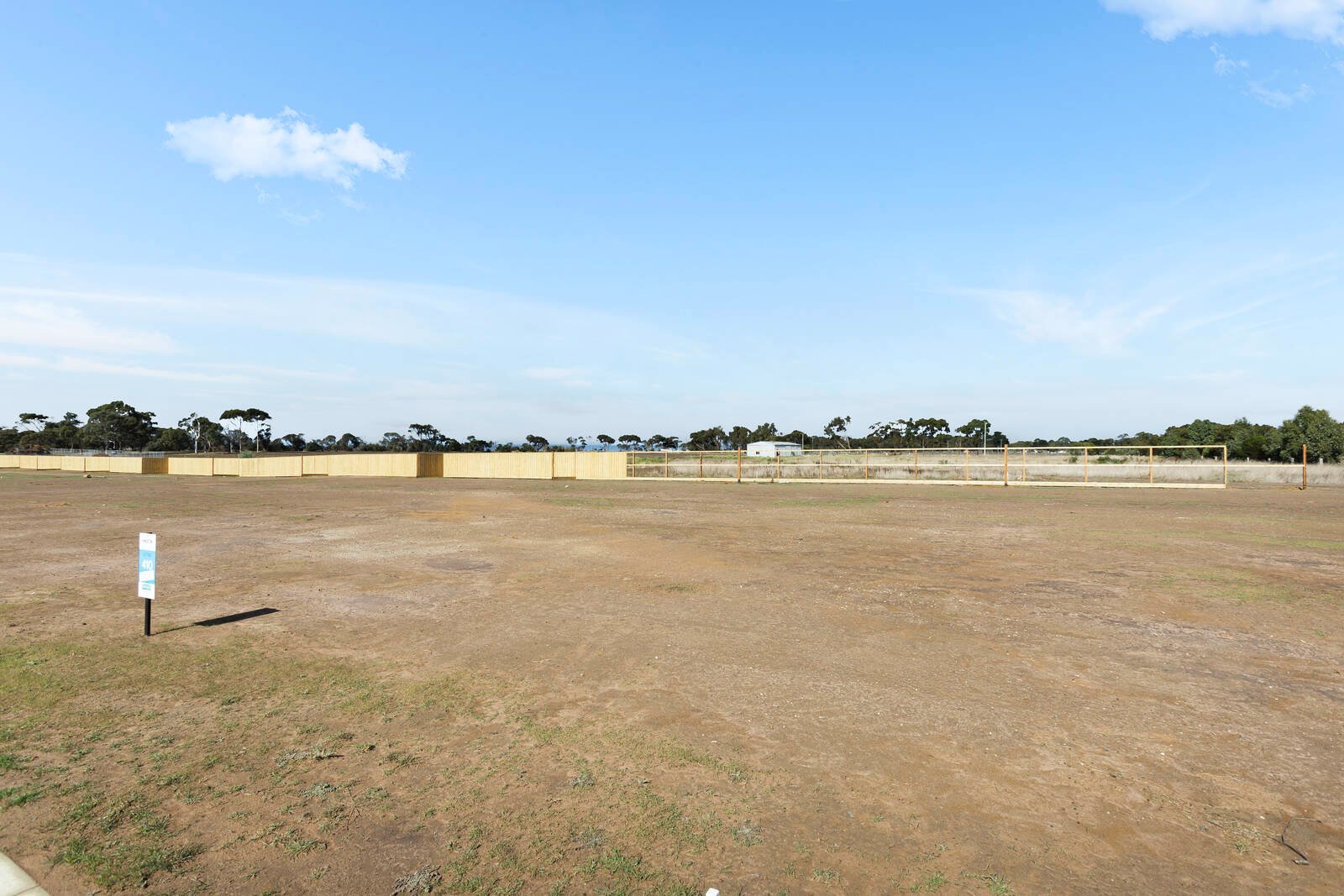 Property Gallery Thumbnail 12