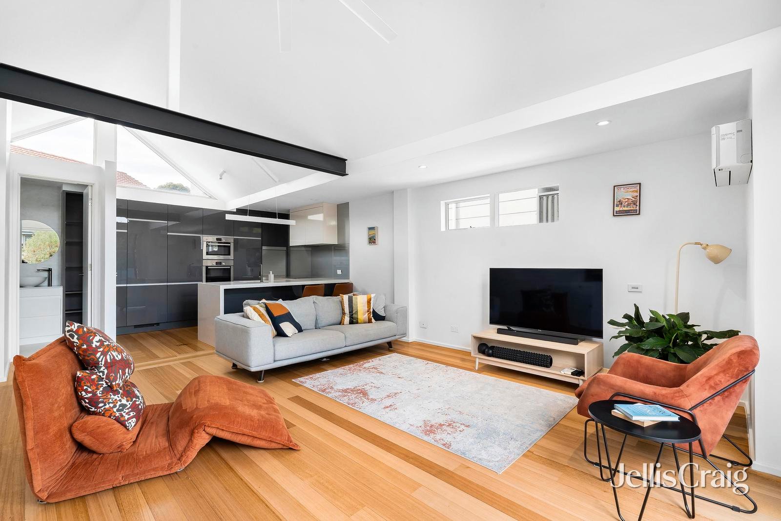 78 Spray Street, Elwood image 2