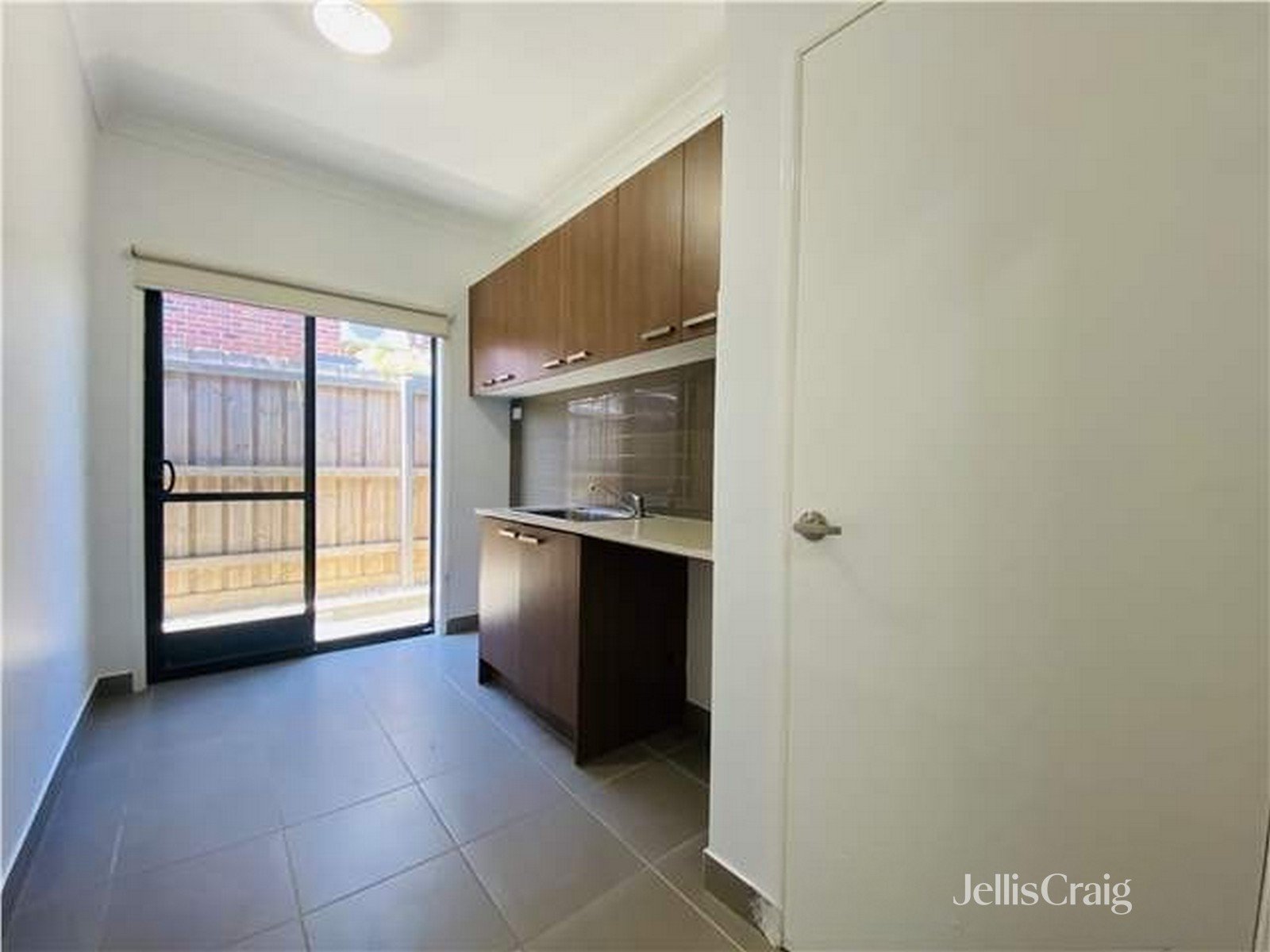 78 Suncroft Drive, Lalor image 3