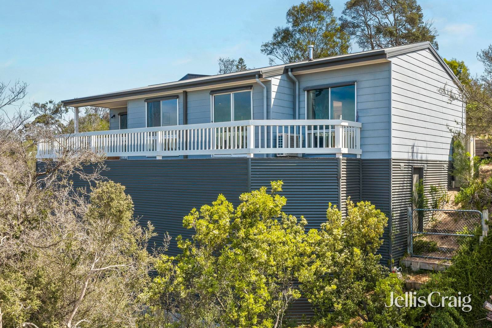 78 Valley Drive, Rye image 1