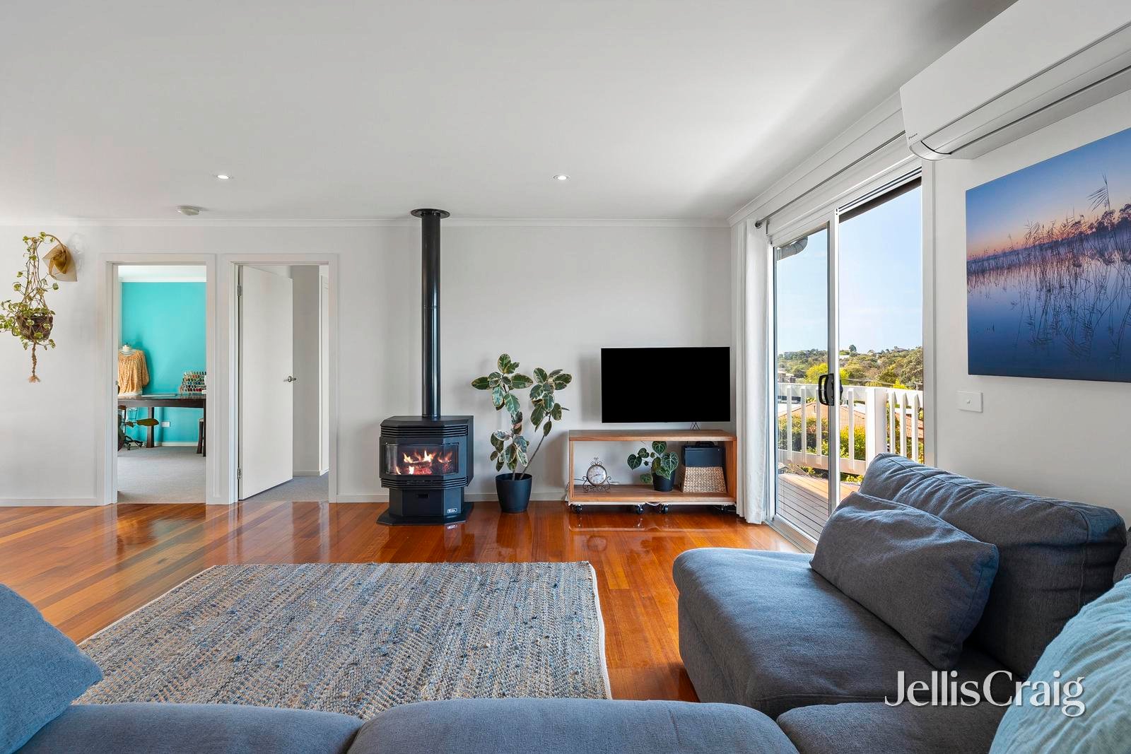 78 Valley Drive, Rye image 4