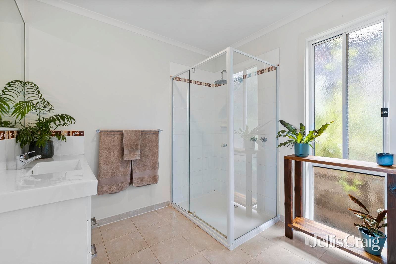 78 Valley Drive, Rye image 7