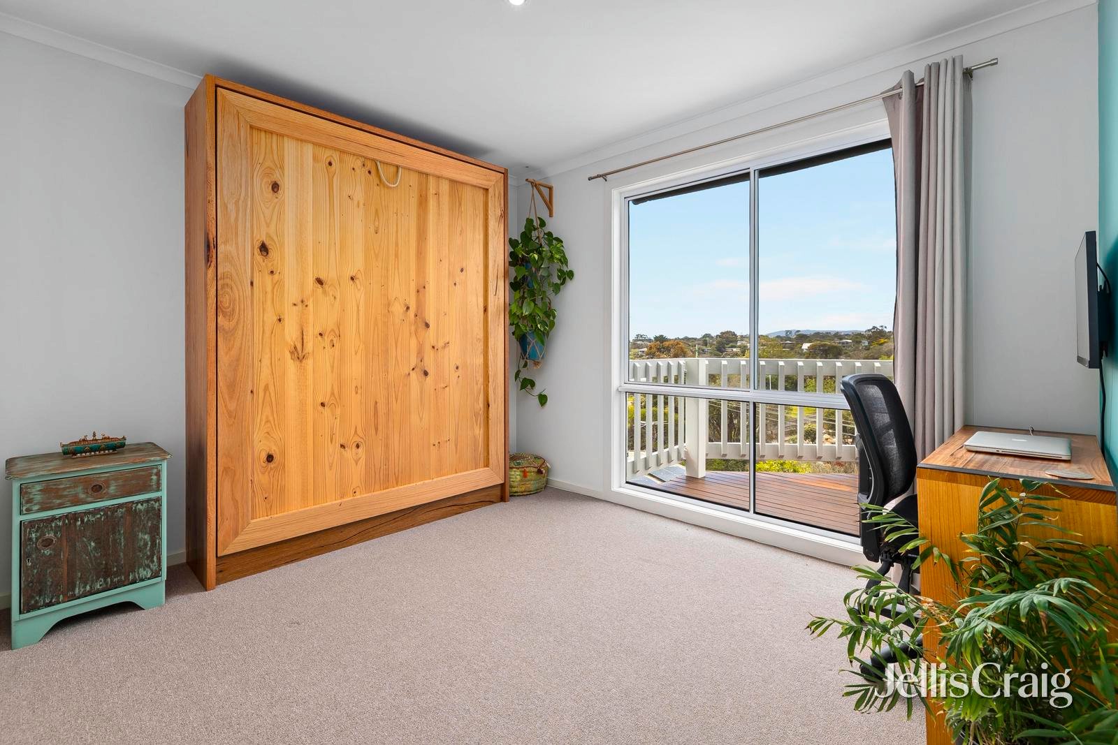 78 Valley Drive, Rye image 8