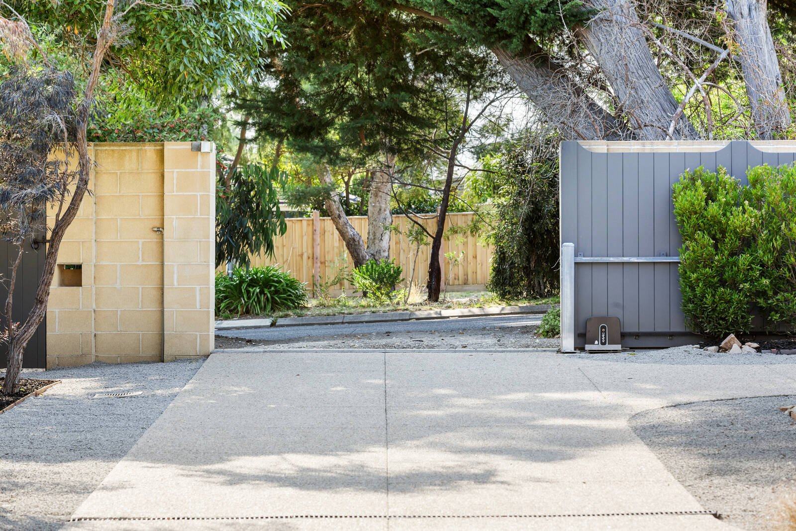 Property Gallery Thumbnail 9