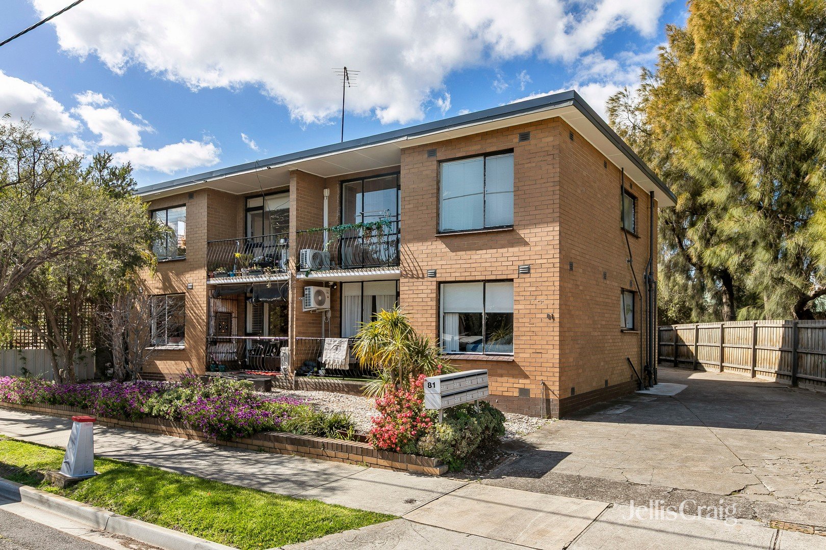 7/81 Bellairs Avenue, Yarraville image 6