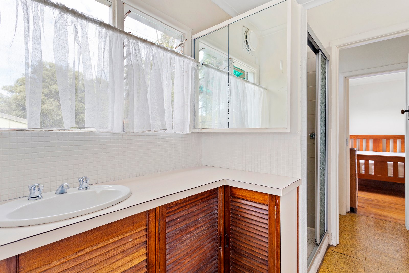 Property Gallery Thumbnail 7