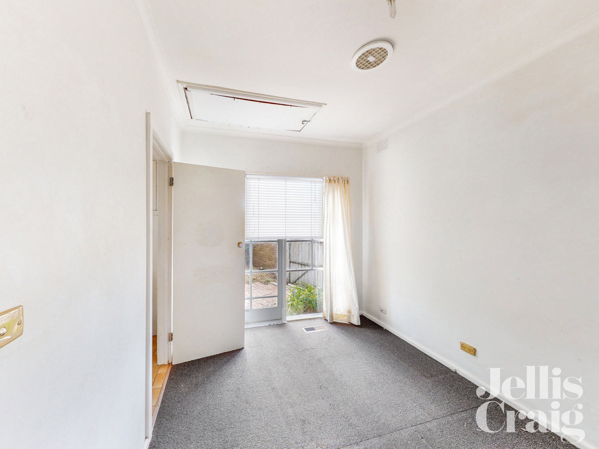 787 Warrigal Road, Bentleigh East image 11