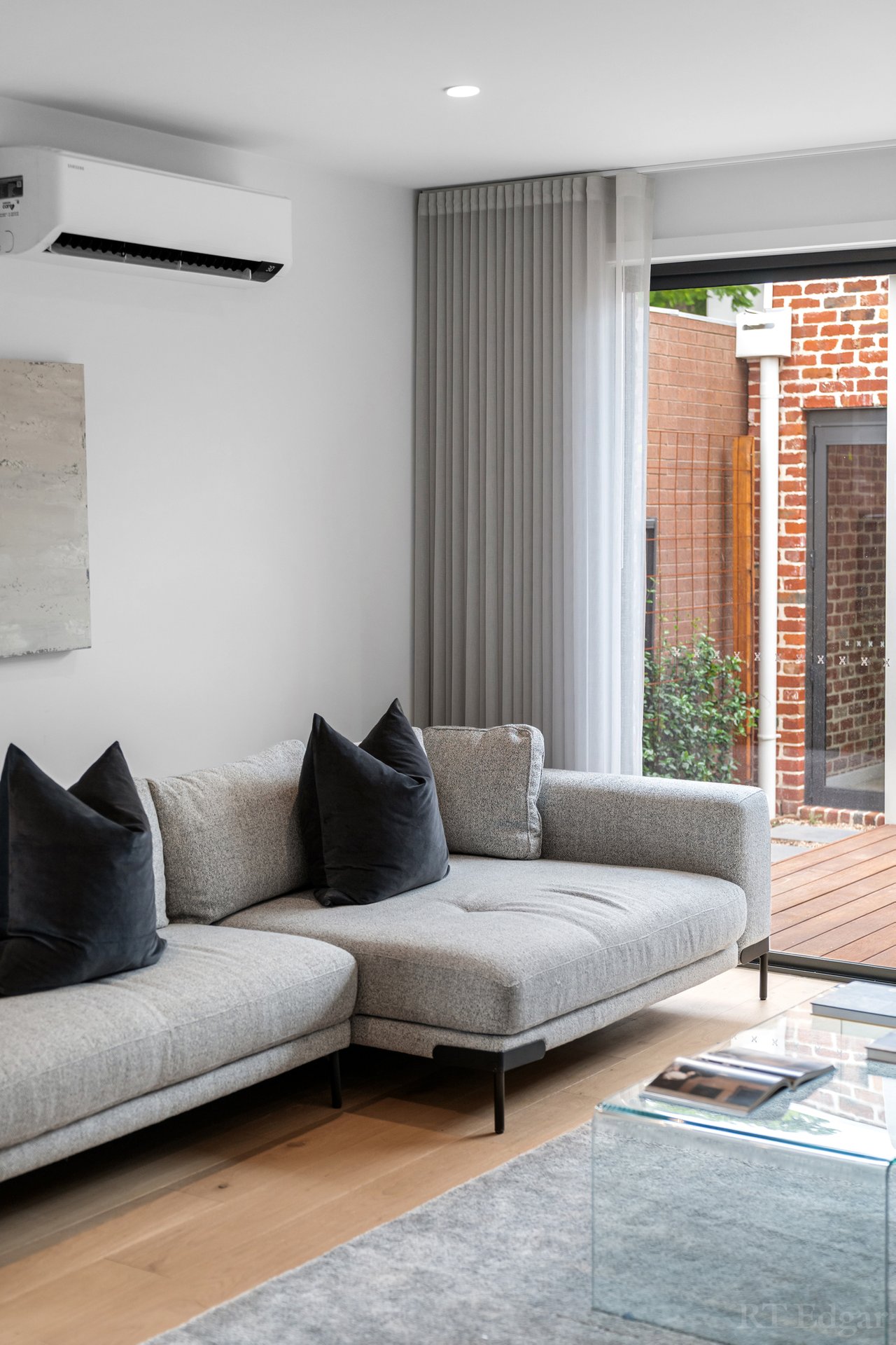 Property Gallery Thumbnail 7
