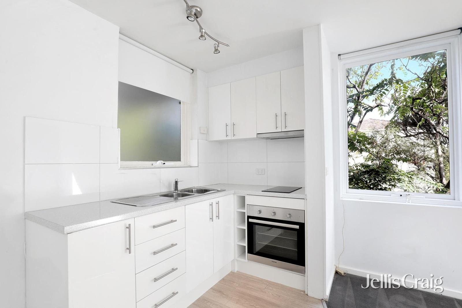 7/9-11 Barnsbury Road, South Yarra image 1