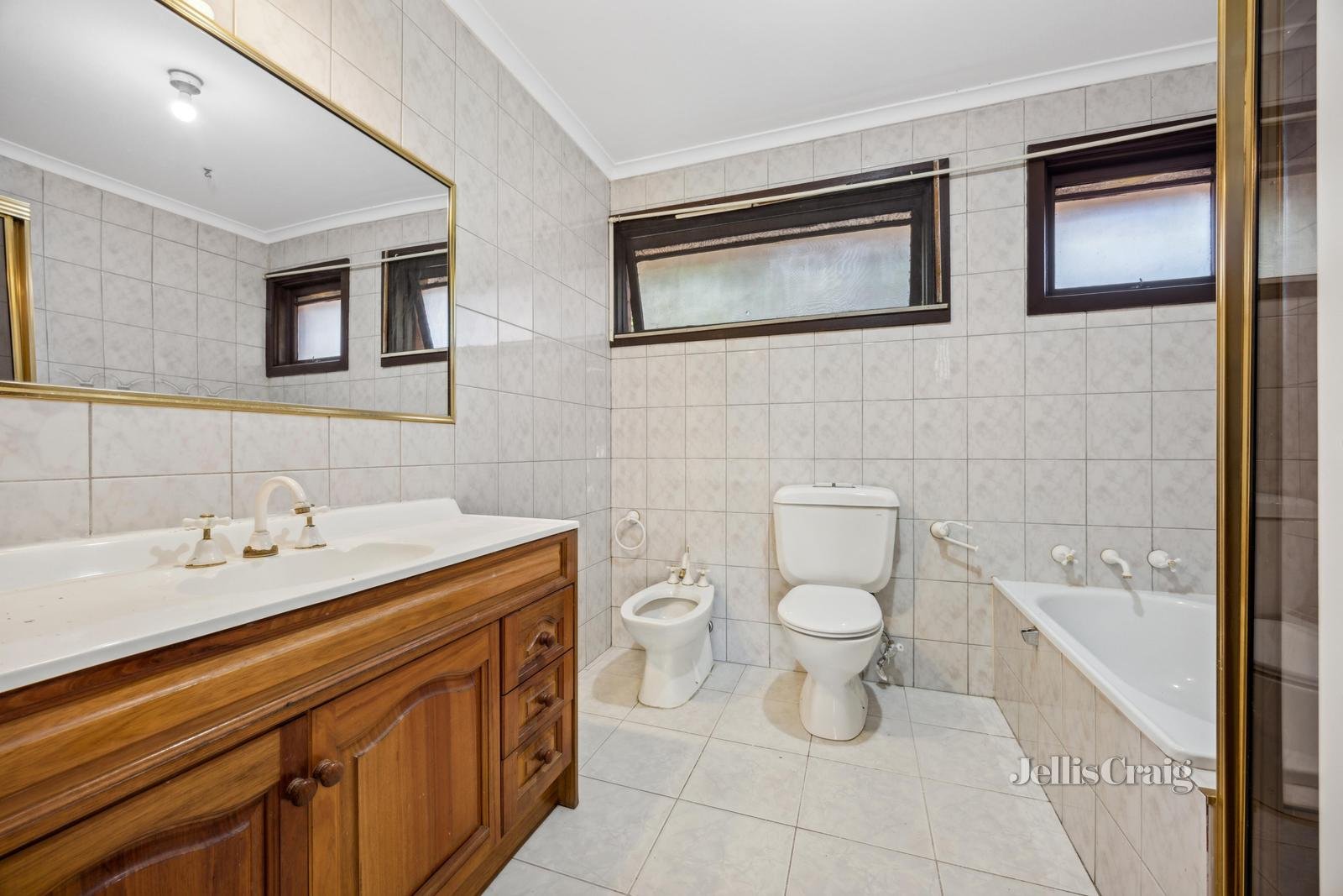 79 Brandon Park Drive, Wheelers Hill image 7