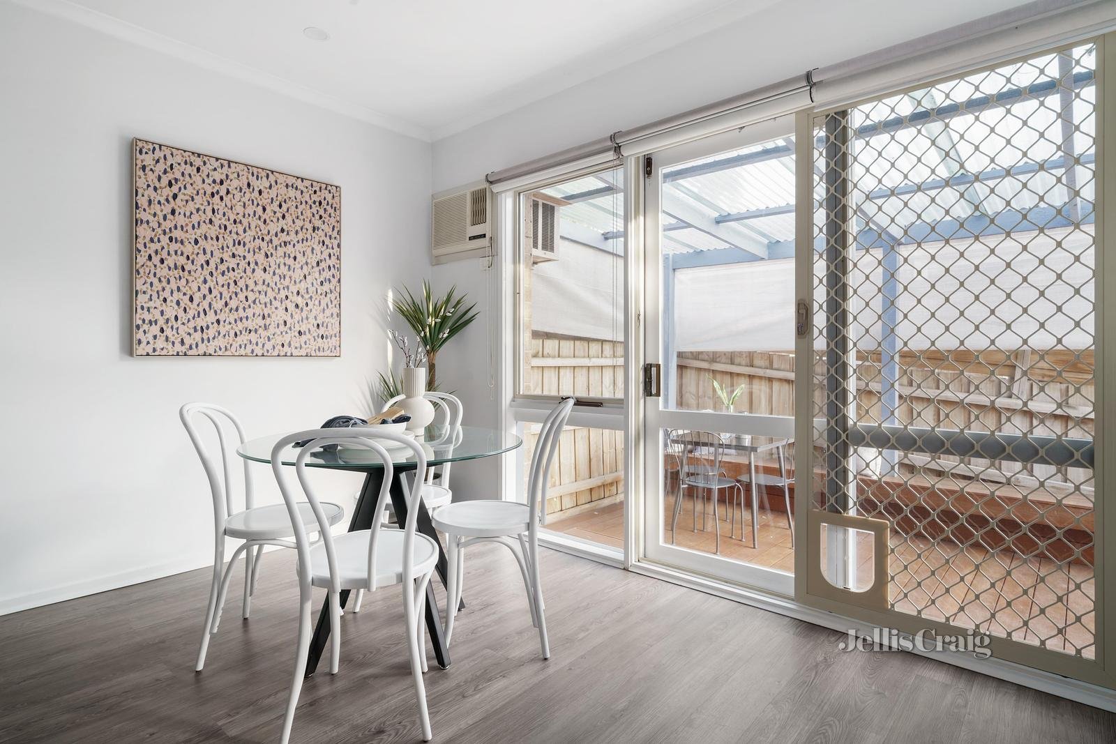 7/9 Davey Road, Montmorency image 6