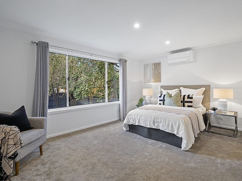 Property Gallery Thumbnail 9