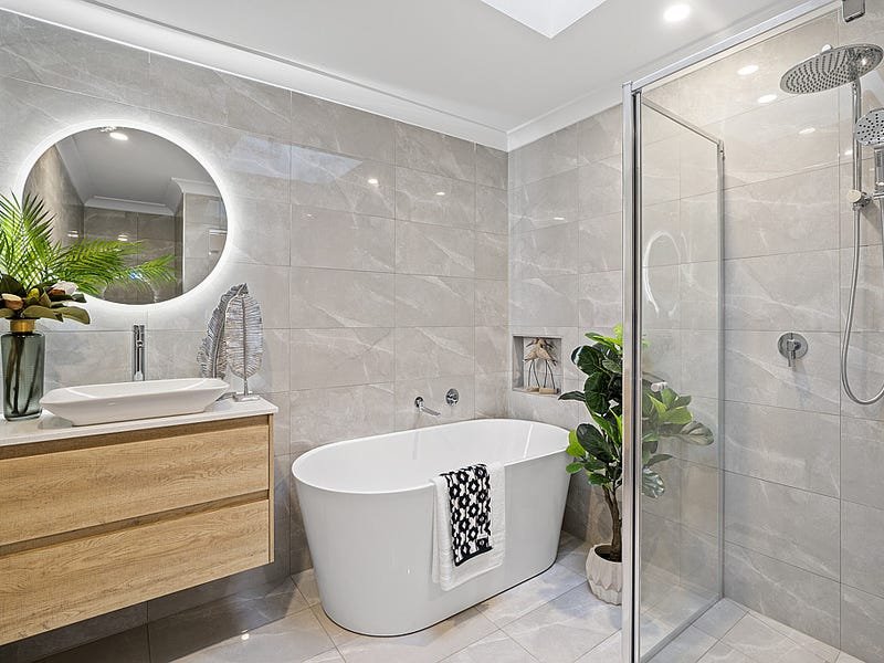 Property Gallery Thumbnail 12
