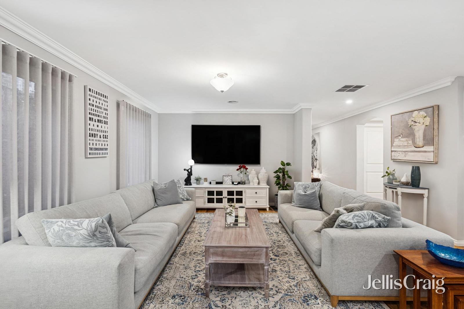 79 Locksley Road, Chirnside Park image 3