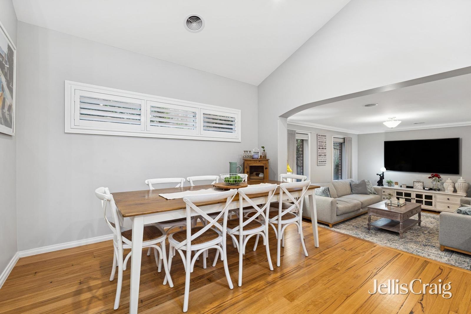 79 Locksley Road, Chirnside Park image 4