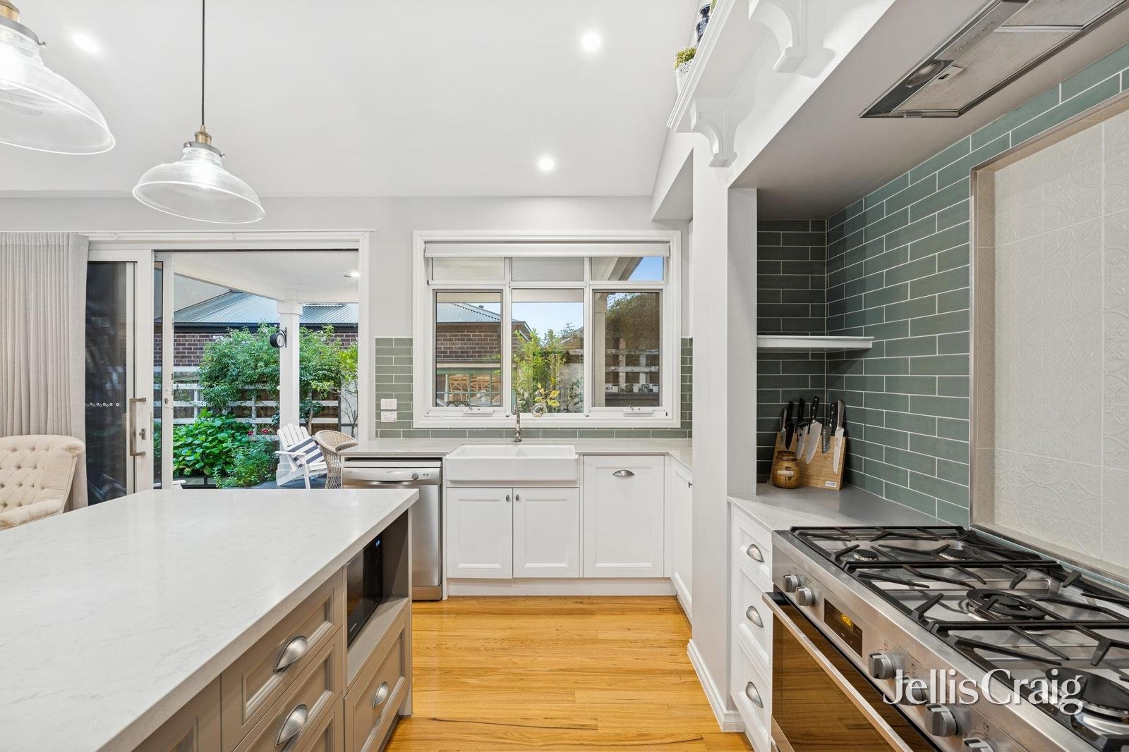 79 Locksley Road, Chirnside Park image 6