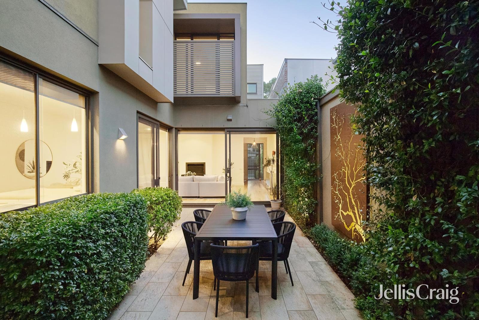 79 Lord Street, Richmond image 2