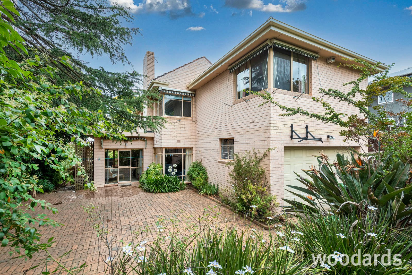 79 Mountain View Road, Balwyn North, VIC 3104 [Sold]