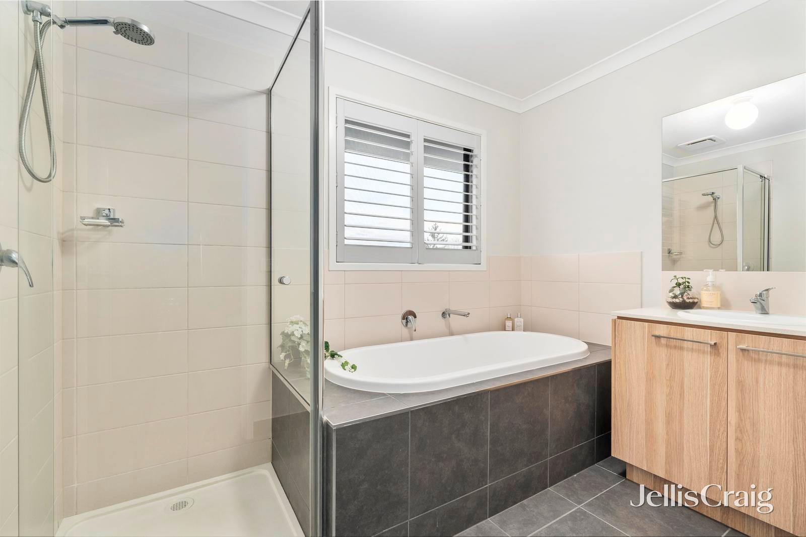 79 Orient Avenue, Mitcham image 12
