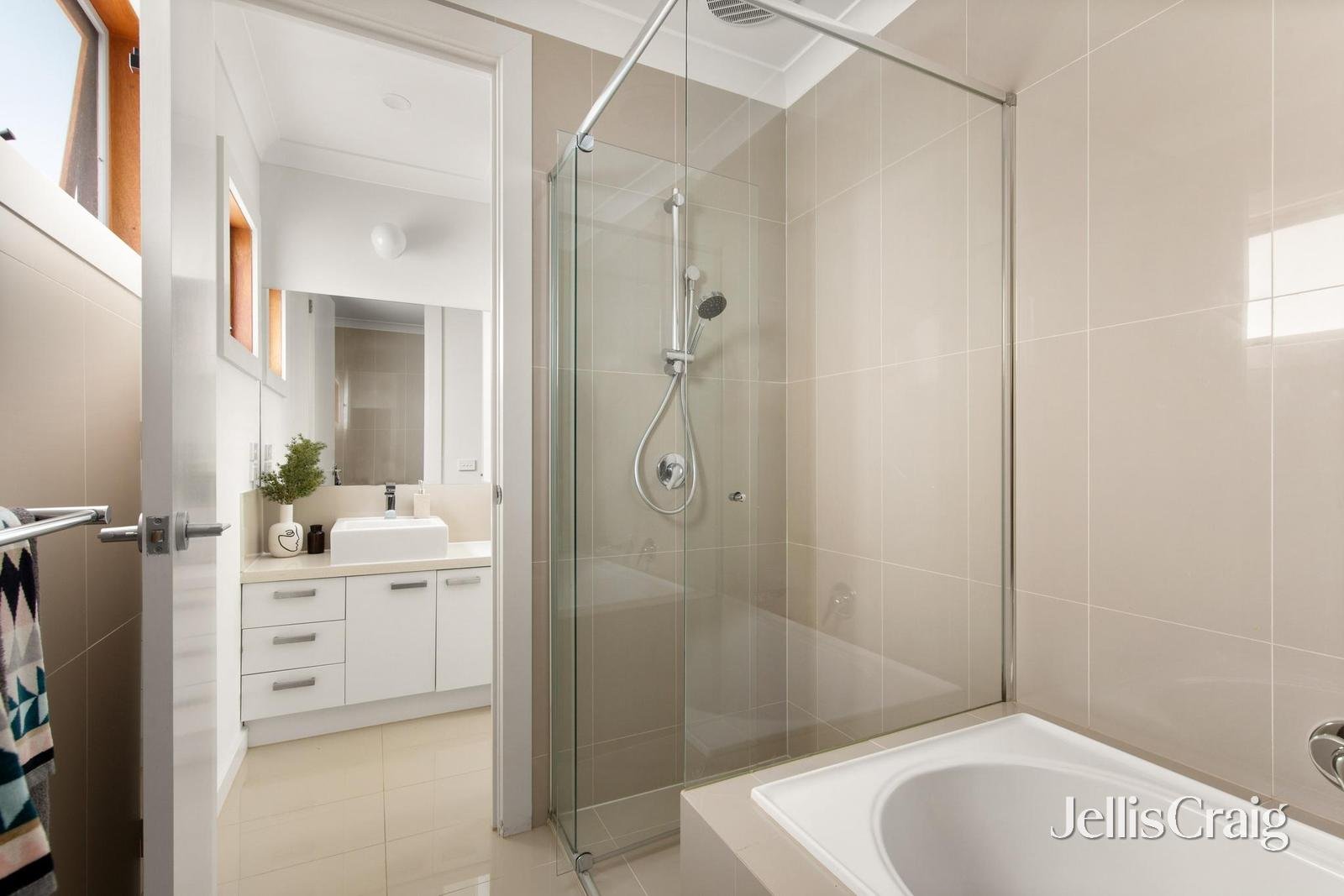 79 St Georges Crescent, Ashburton image 13