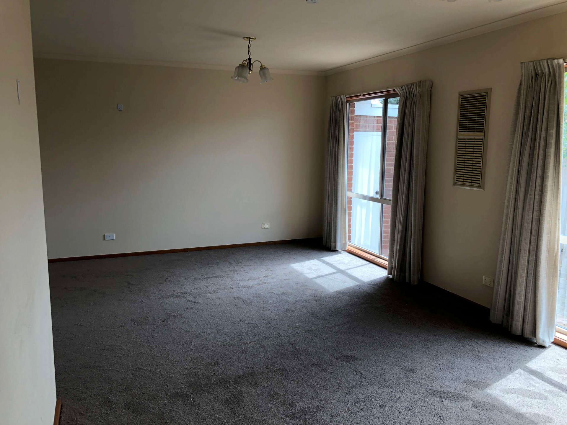 7/92 Aphrasia Street, Newtown image 3