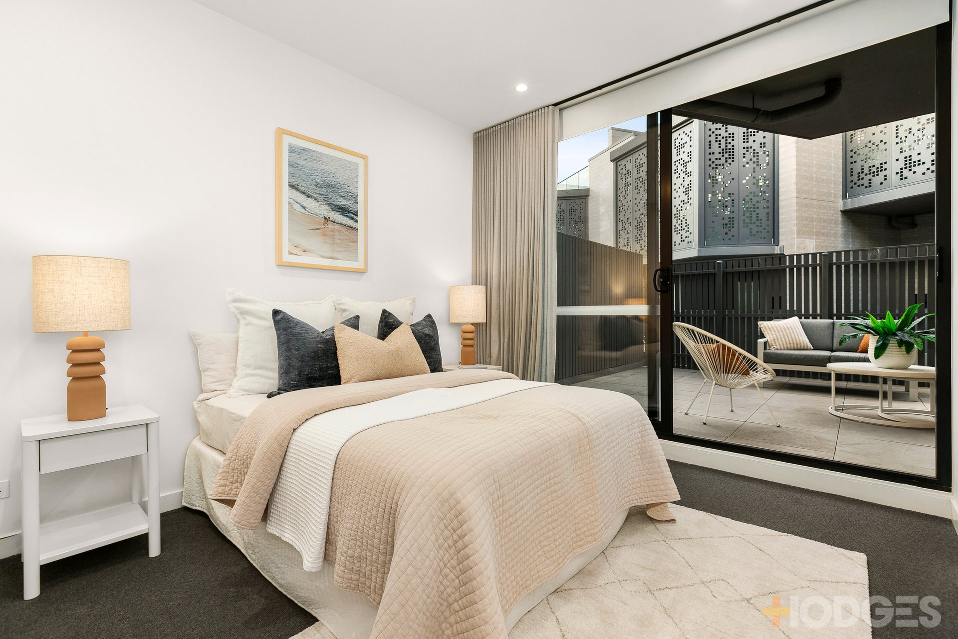 7 / 95 Beach Road Mentone