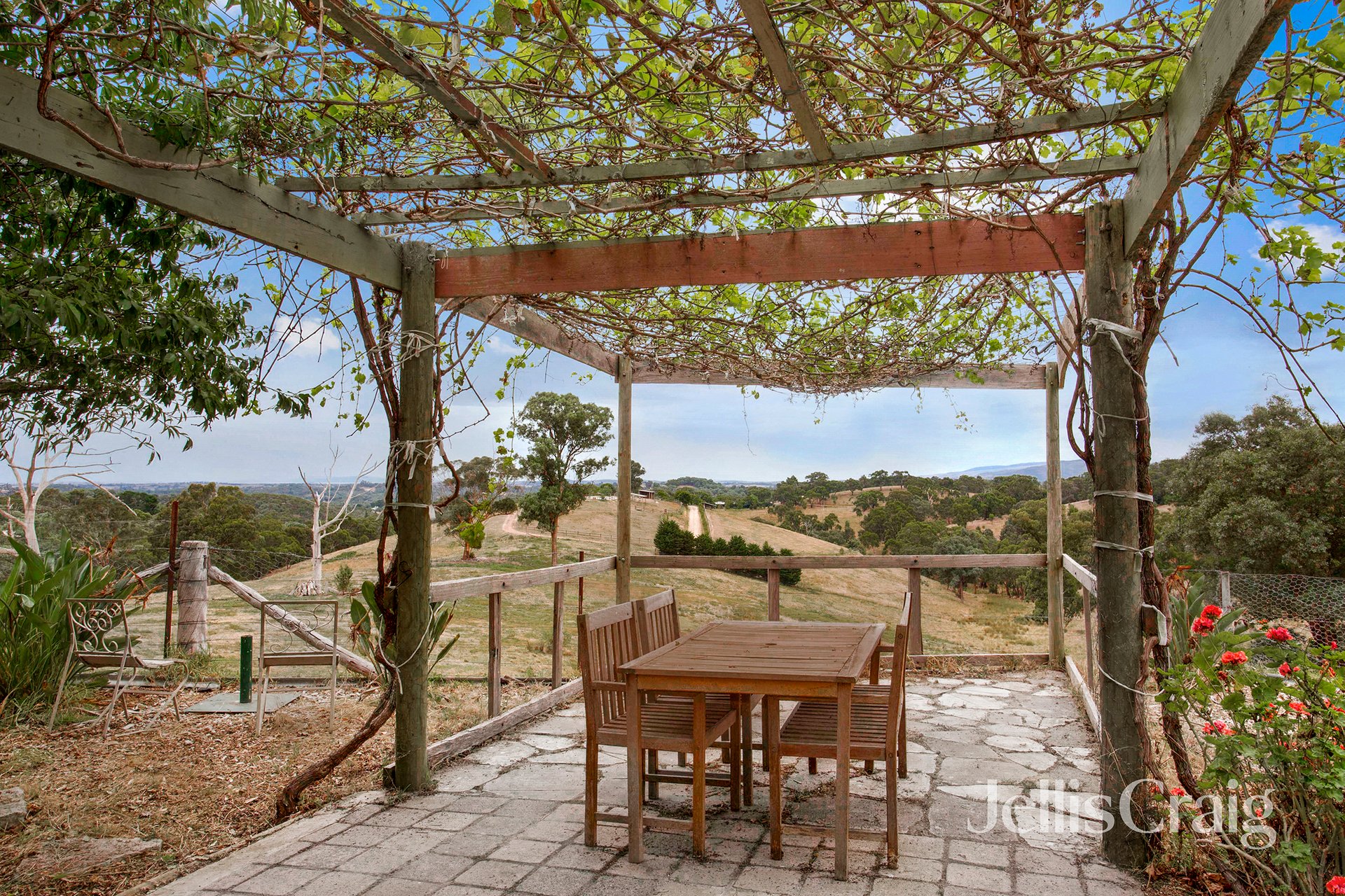 795 Kangaroo Ground-st Andrews Rd, Panton Hill image 6