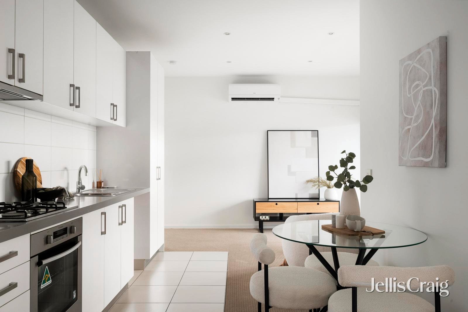 7/99 Barton Street, Reservoir image 4