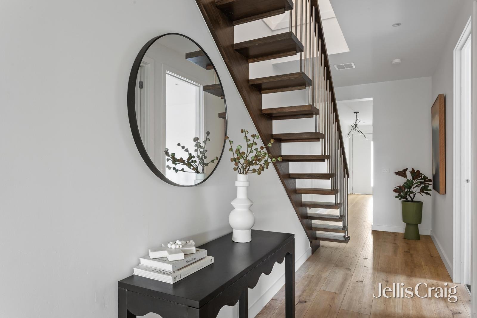 79A Parkmore Road, Bentleigh East image 7