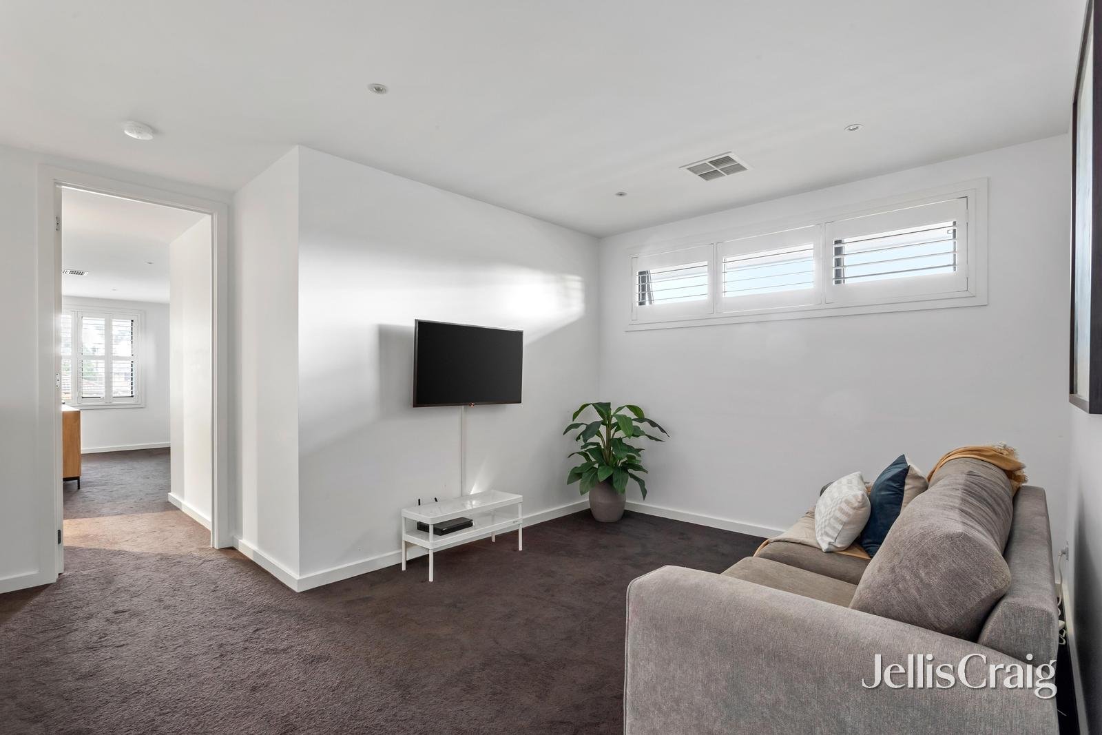 79A Parkmore Road, Bentleigh East image 10