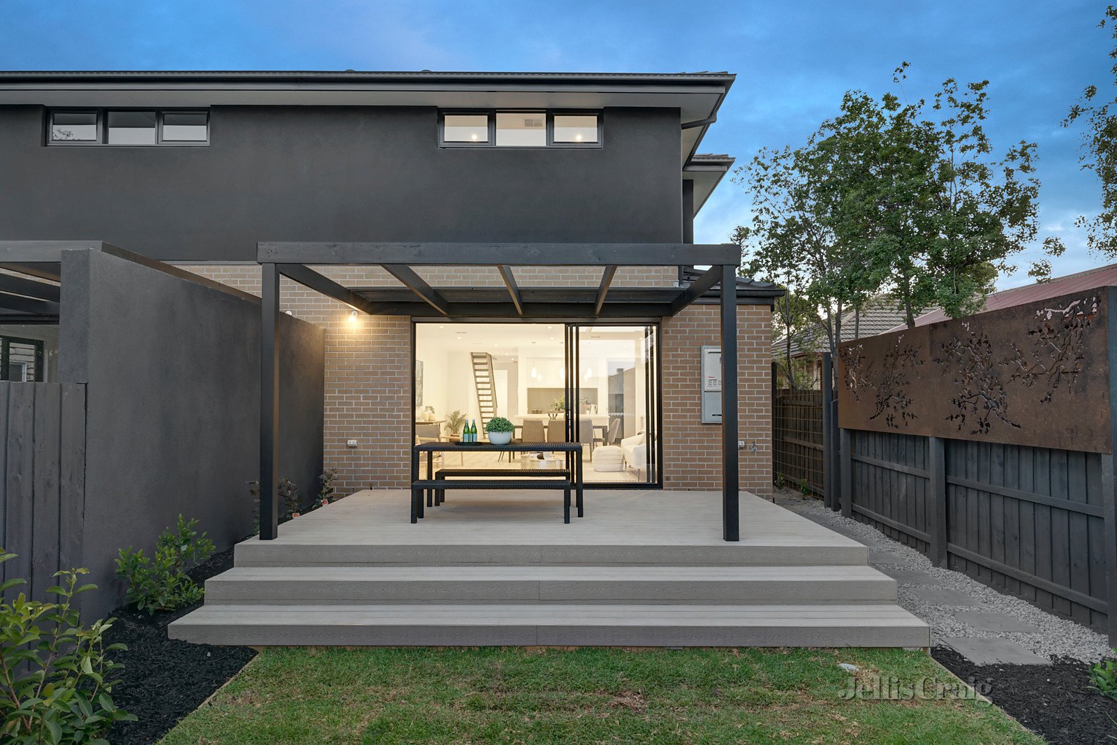 79A Parkmore Road, Bentleigh East image 4