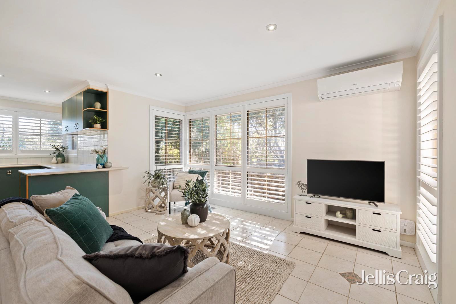 7A Balmoral Street, Kilsyth image 2