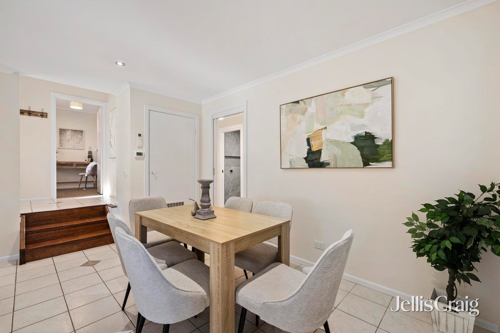 7A Balmoral Street, Kilsyth image 4