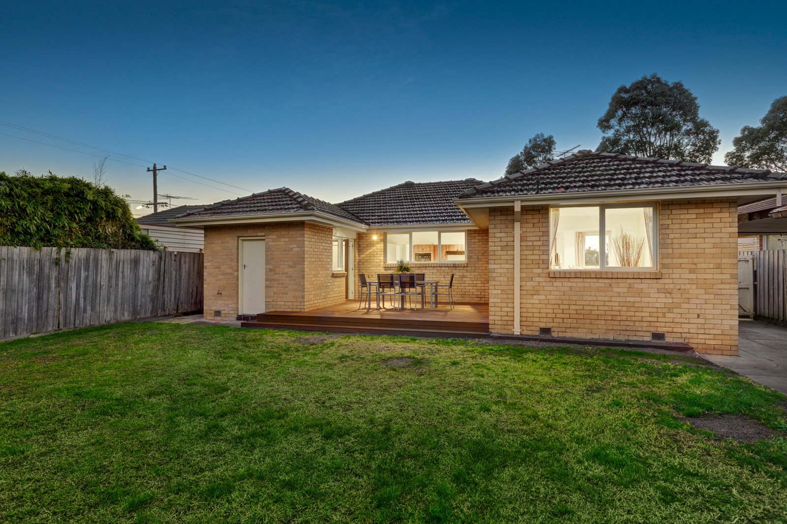 7A Barry Road, Burwood East image 9