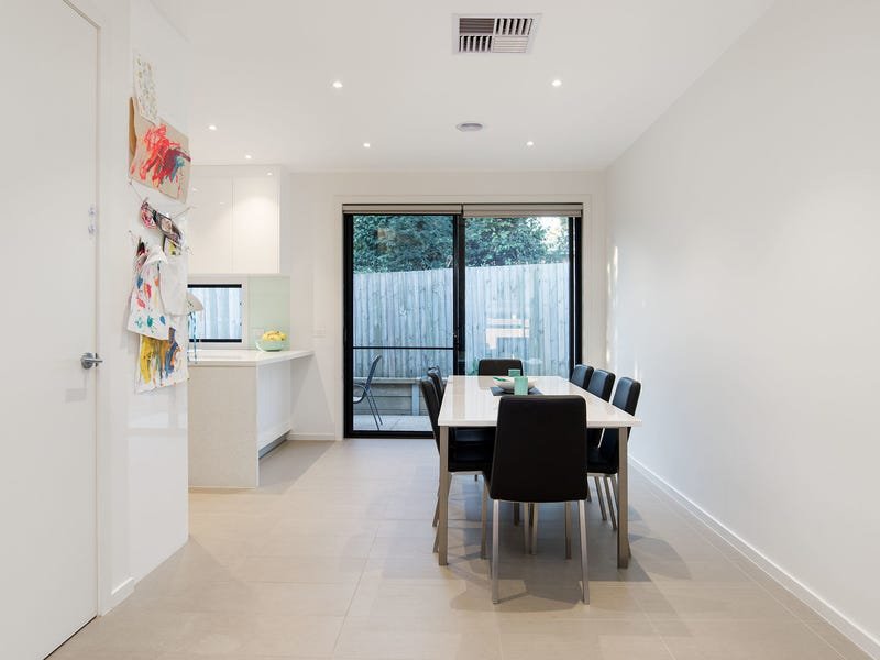 7A Bristol Court, Kilsyth image 10
