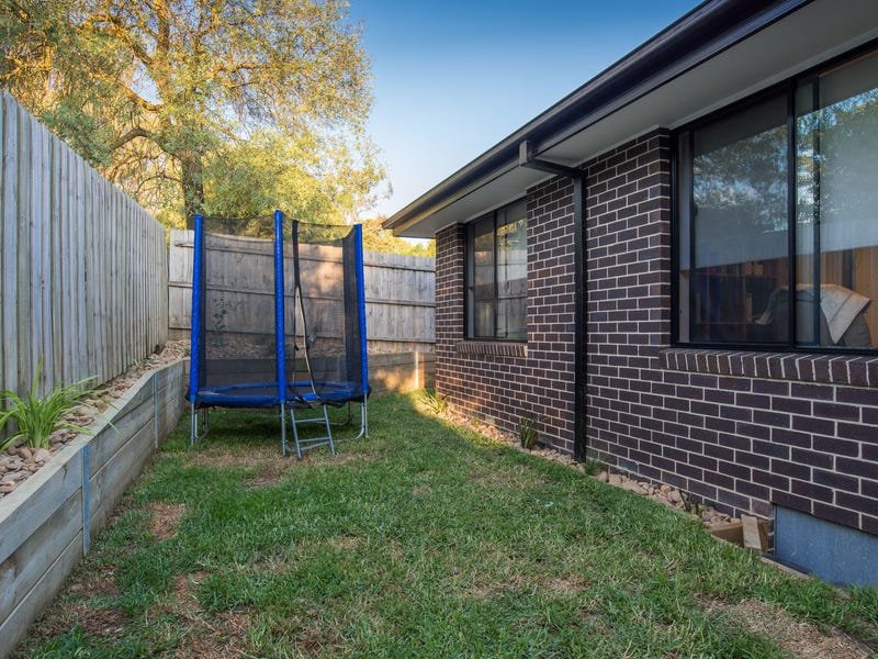 7A Bristol Court, Kilsyth image 19