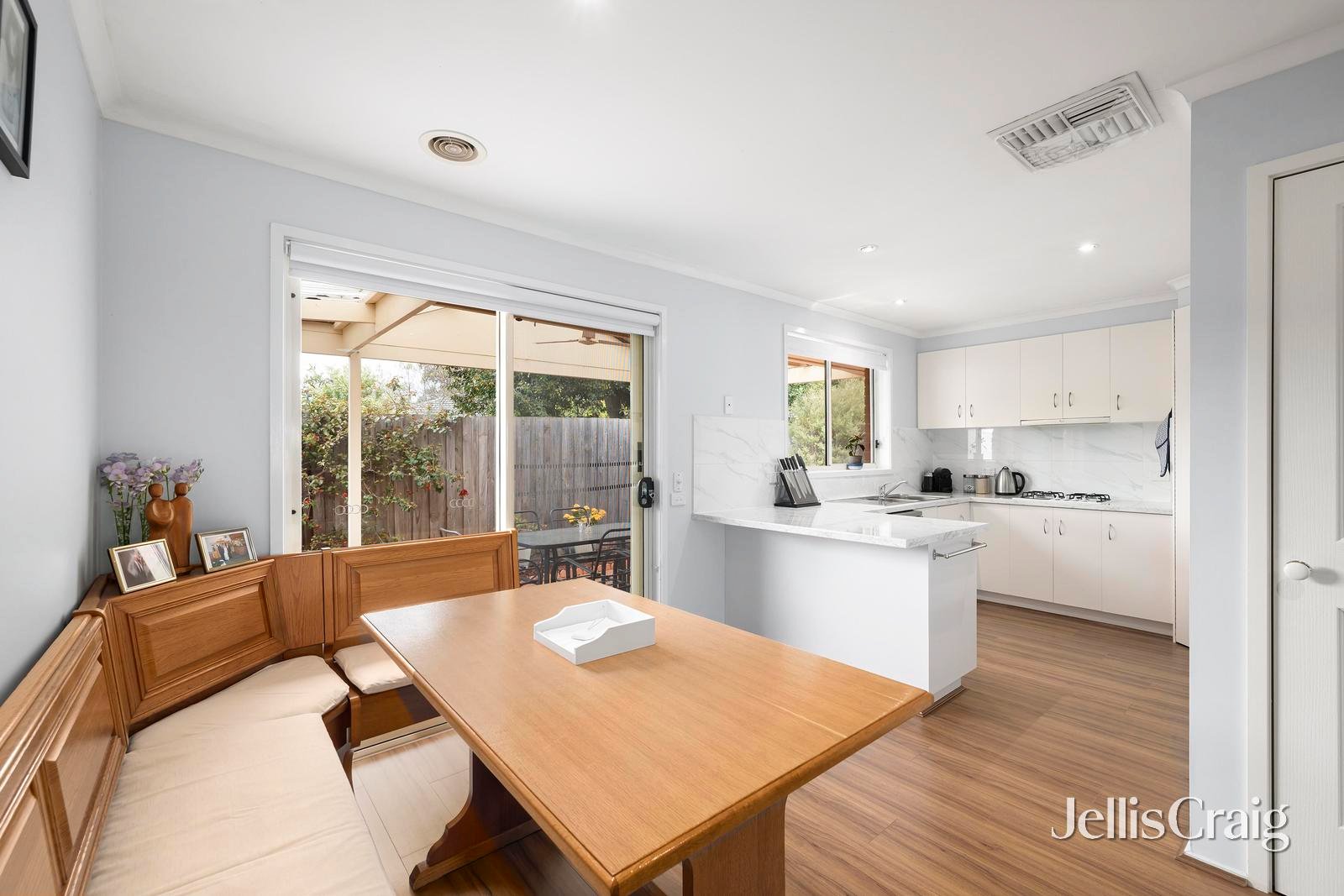 7A Carolanne Court, Mooroolbark image 6