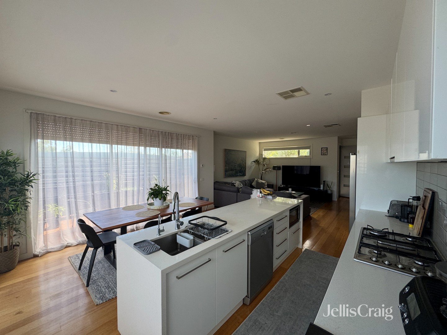 7a Jellicoe Street, Box&nbsp;Hill&nbsp;South image 2