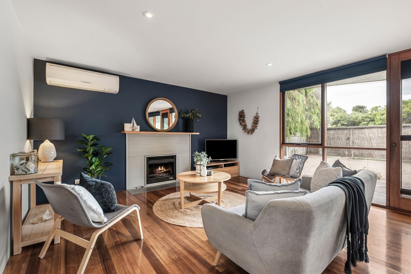 Property Gallery Thumbnail 3