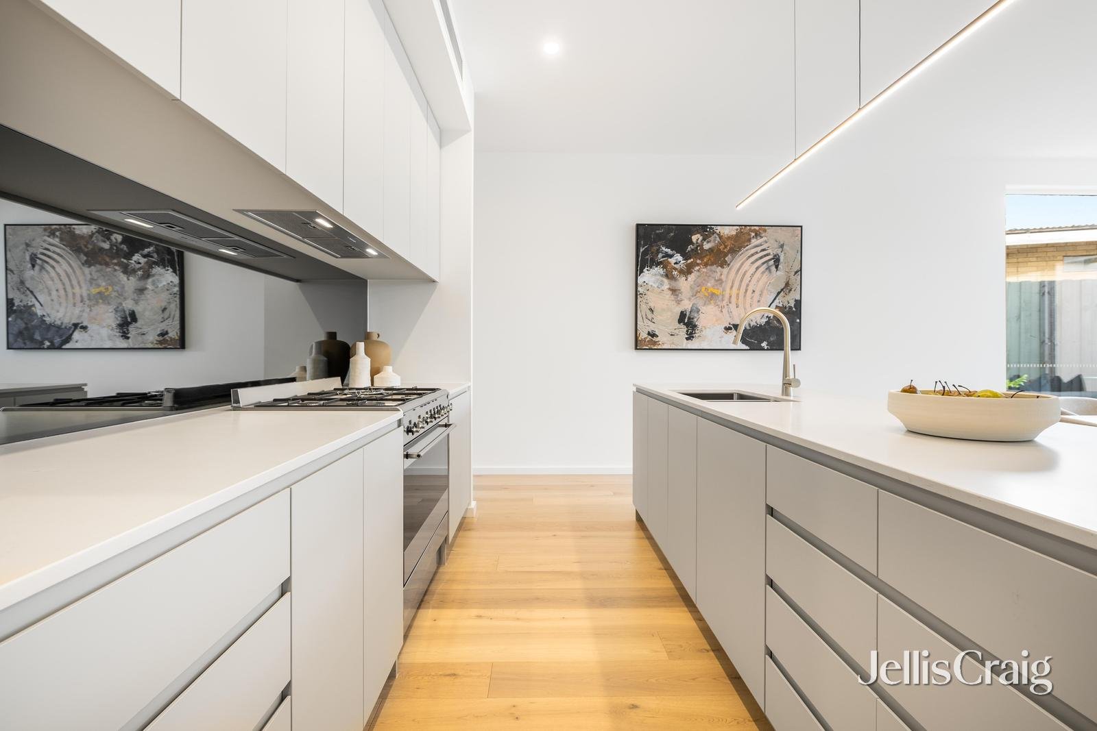 7a Manuka Street, Bentleigh East image 4