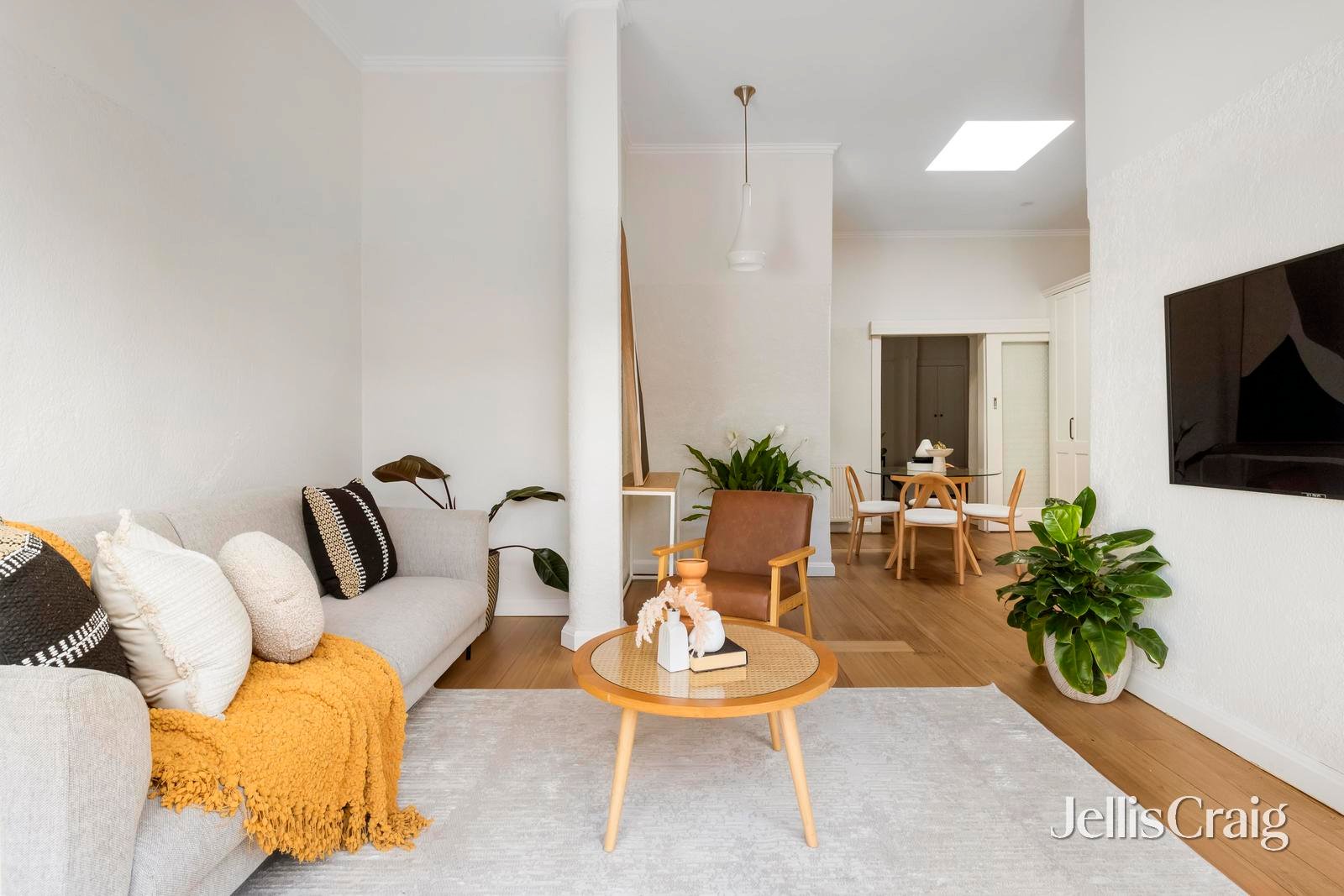 7A Moira Avenue, Carnegie image 2