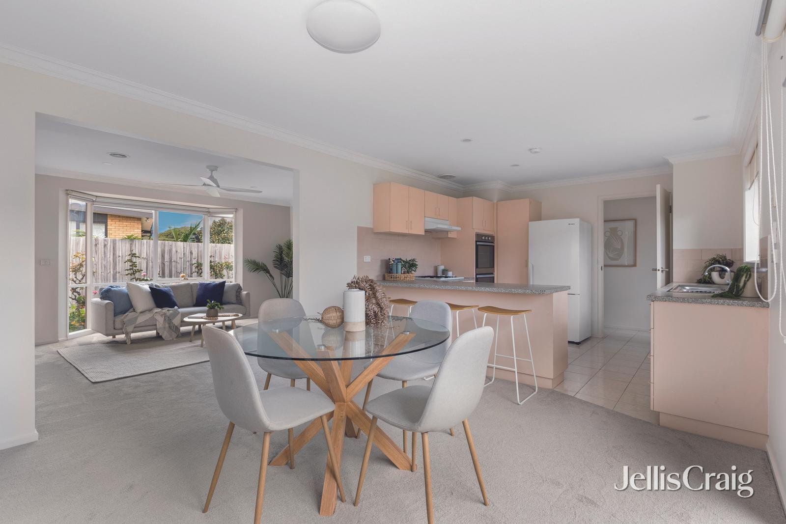 7a Peace Street, Highett image 4